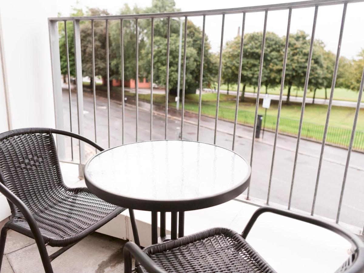 Pass The Keys Stylish 2Bed Rental Unit Glasgow Green Dış mekan fotoğraf