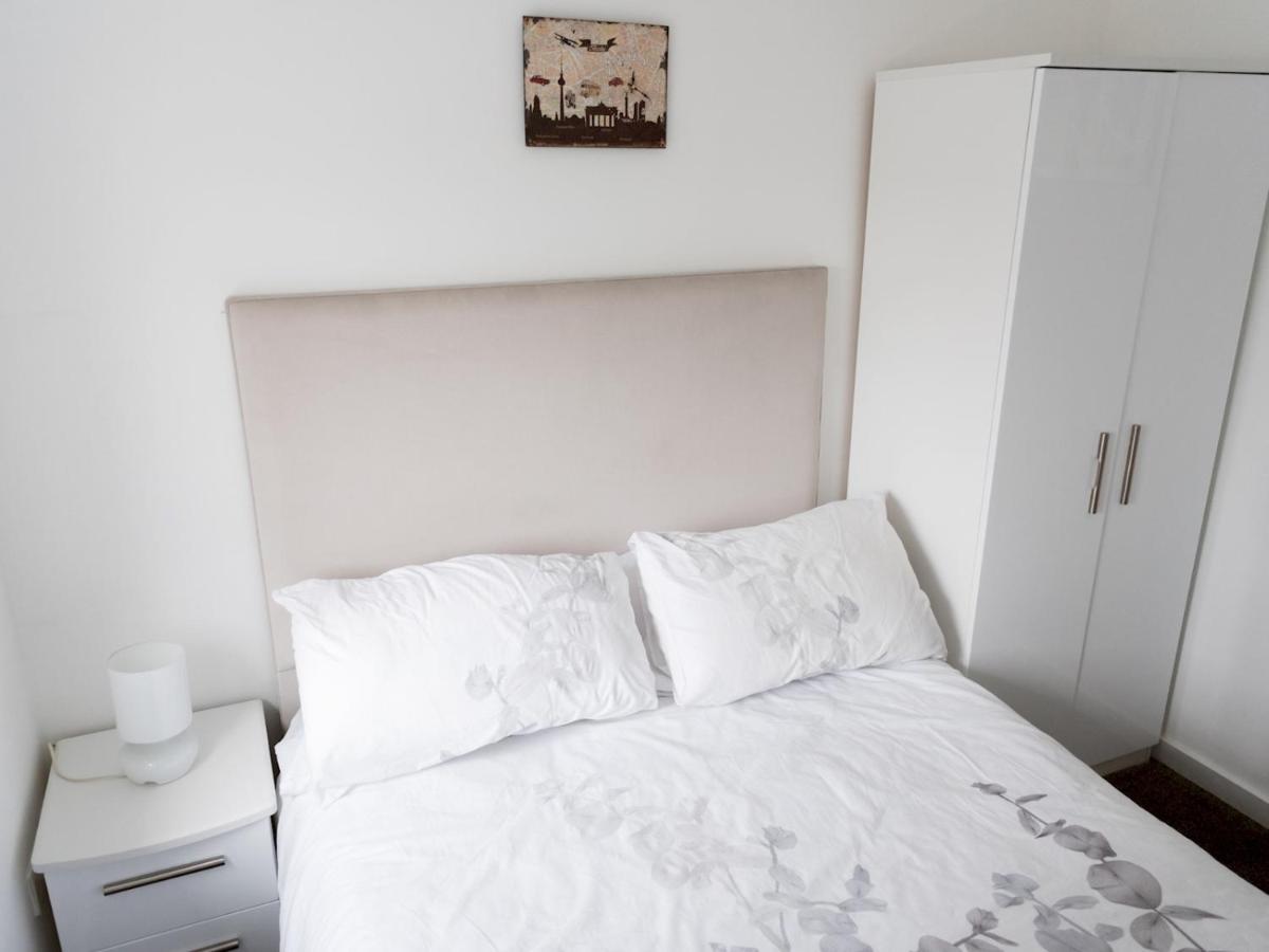 Pass The Keys Stylish 2Bed Rental Unit Glasgow Green Dış mekan fotoğraf