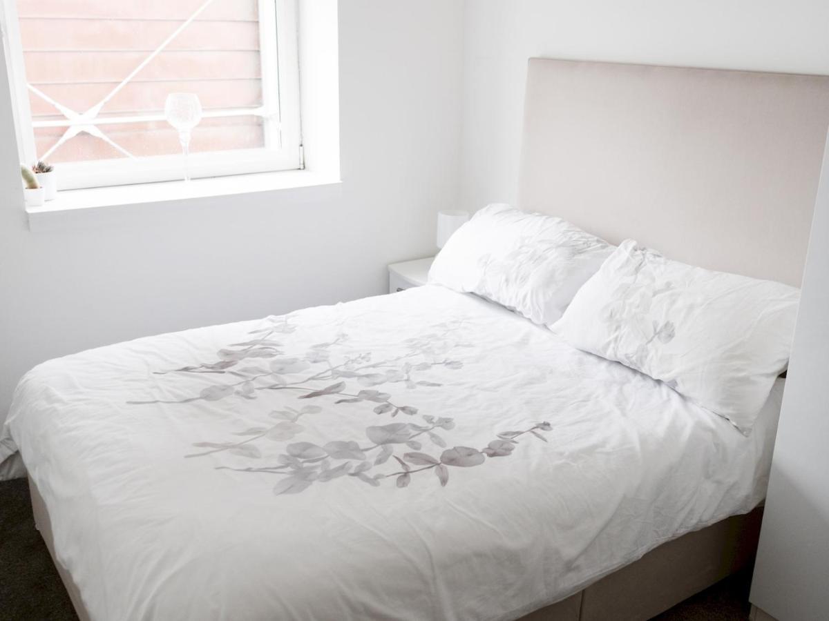 Pass The Keys Stylish 2Bed Rental Unit Glasgow Green Dış mekan fotoğraf